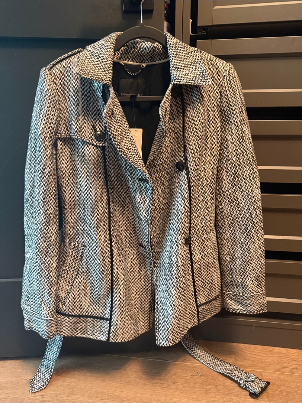 Banana Republic Black and White Houndstooth Trench Coat